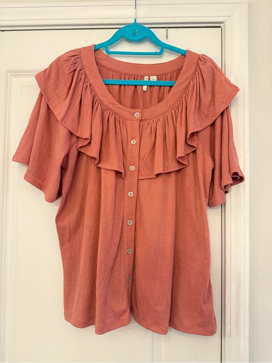 Tops - Ruffled Button-Front Women’s Top in Rust